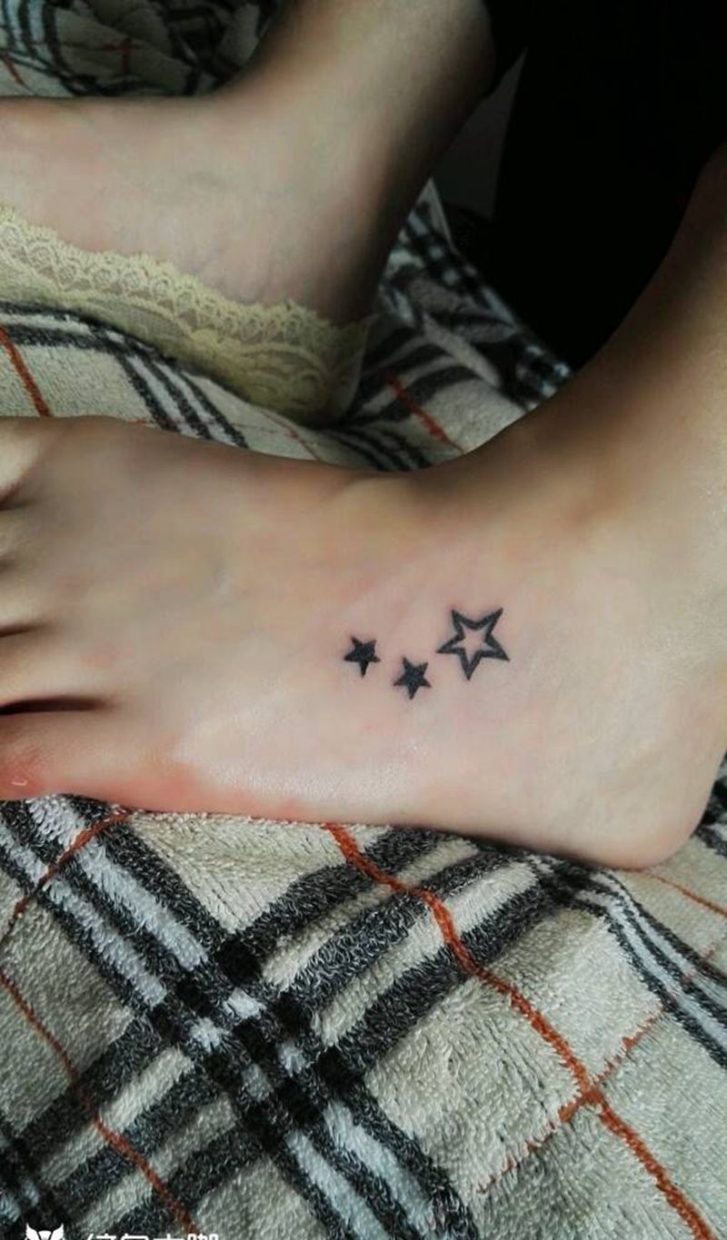 小清新系列纹身图片_脚部欧美字符成品纹身图案