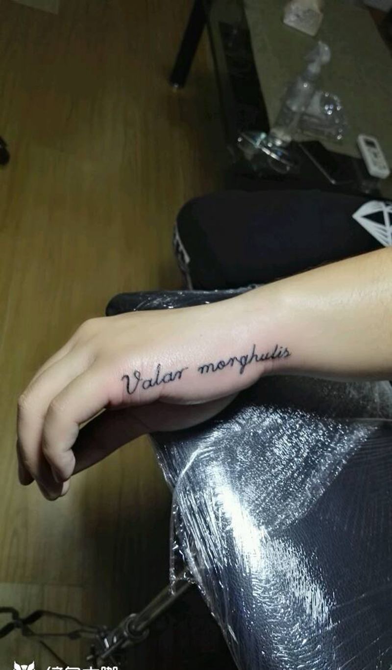 英文纹身图片_手部欧美字符成品纹身图案