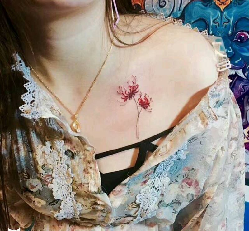 小雏菊纹身图片_胸部清新植物原创水彩成品纹身图案