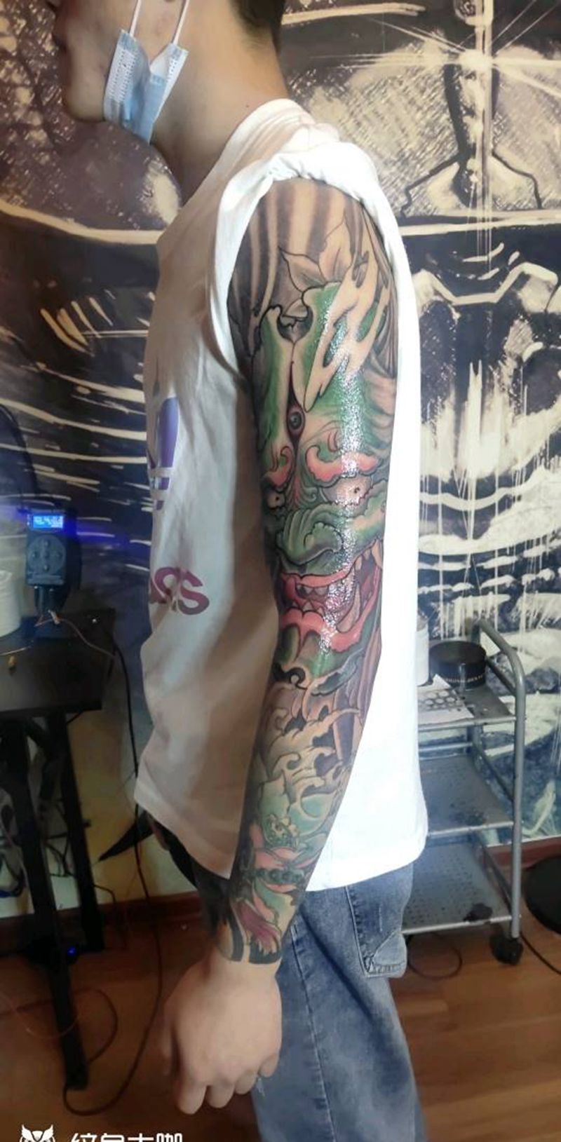 1999元般若花臂纹身图片_手臂新传统纹身图案