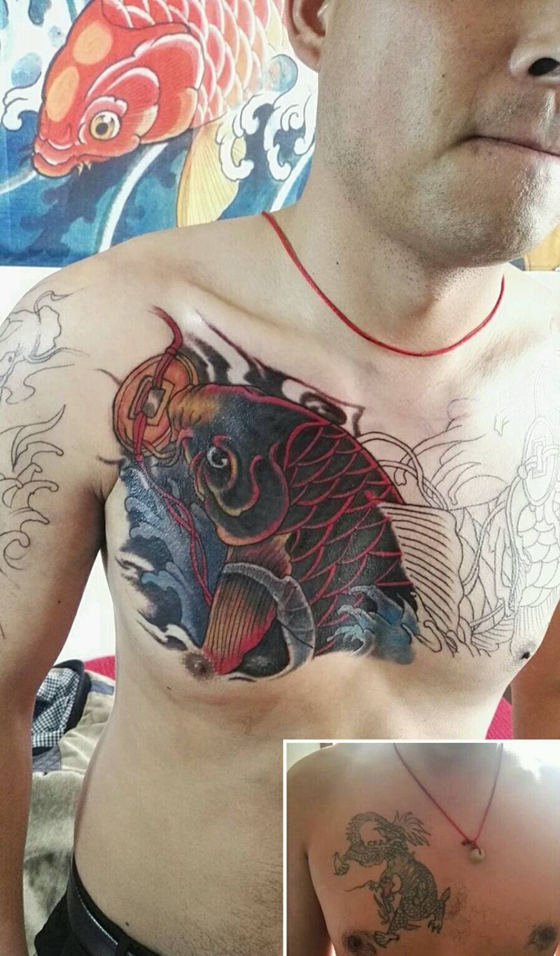 花胸遮盖修改！未完成纹身图片_胸部传统动物成品纹身图案