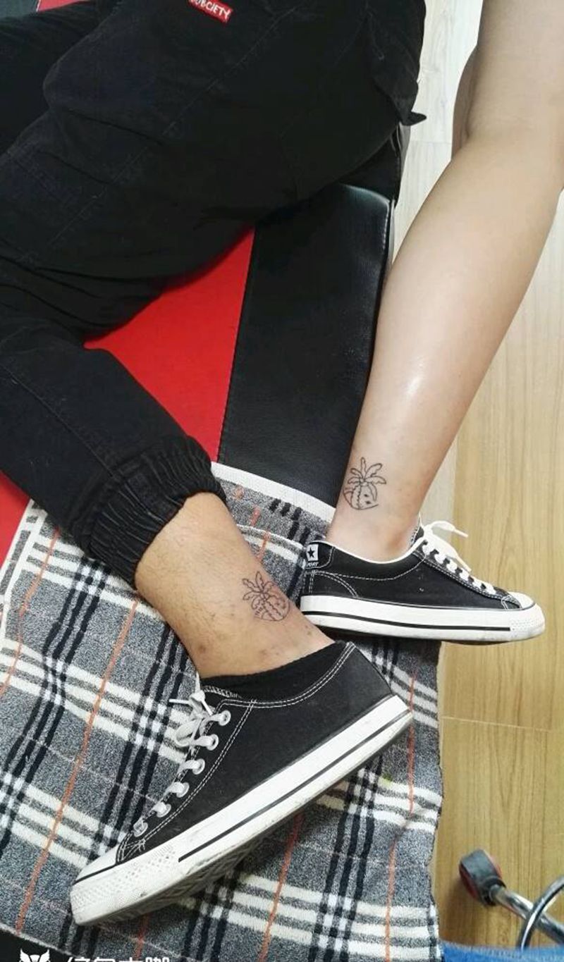 小清新纹身图片_脚部清新植物图腾成品纹身图案