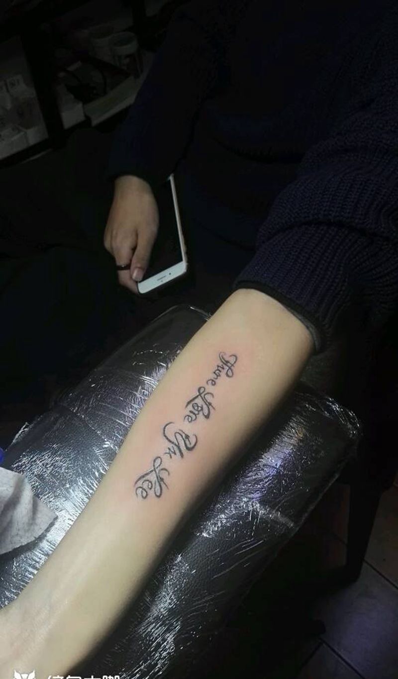 花体英文纹身图片_手臂欧美字符成品纹身图案