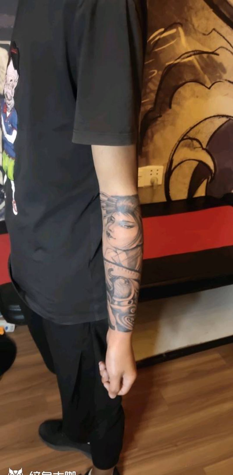 999元包小臂纹身图片_手臂新传统纹身图案