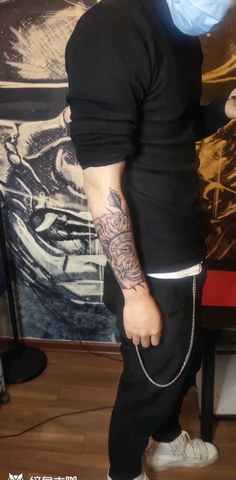 999元欧美包小臂纹身图片_手部欧美写实纹身图案