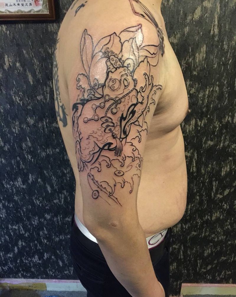 金蝉线条纹身图片