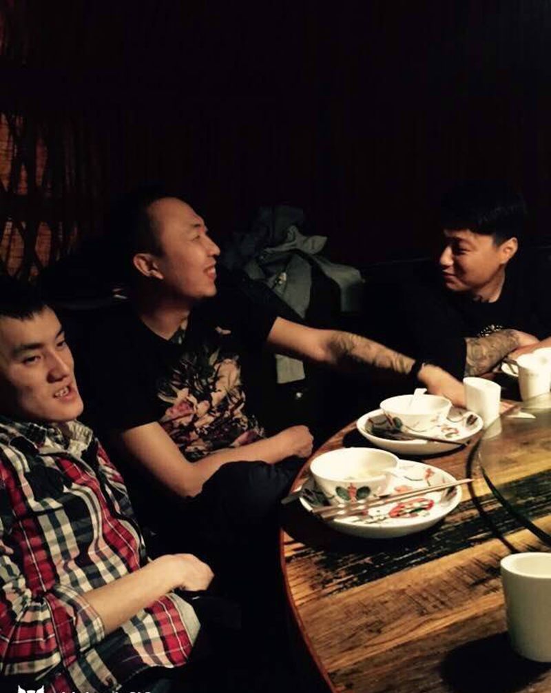 纹身师聚餐学习纹身图片