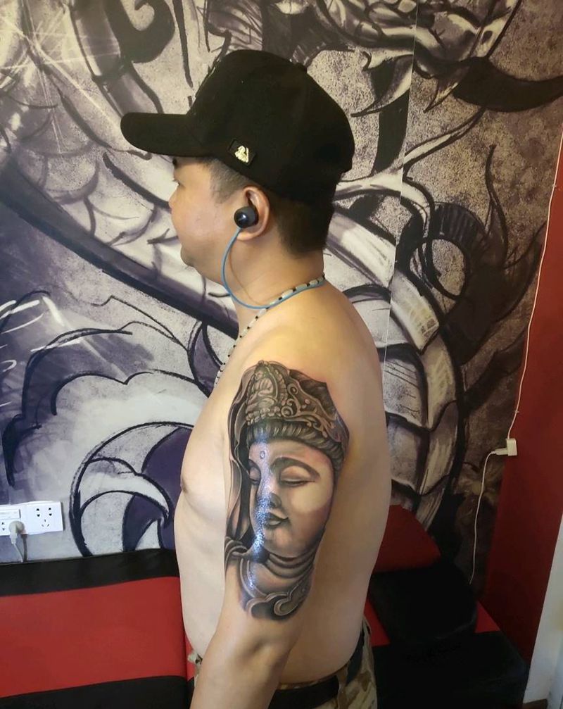 大臂菩萨纹身图片_手臂新传统佛纹身图案