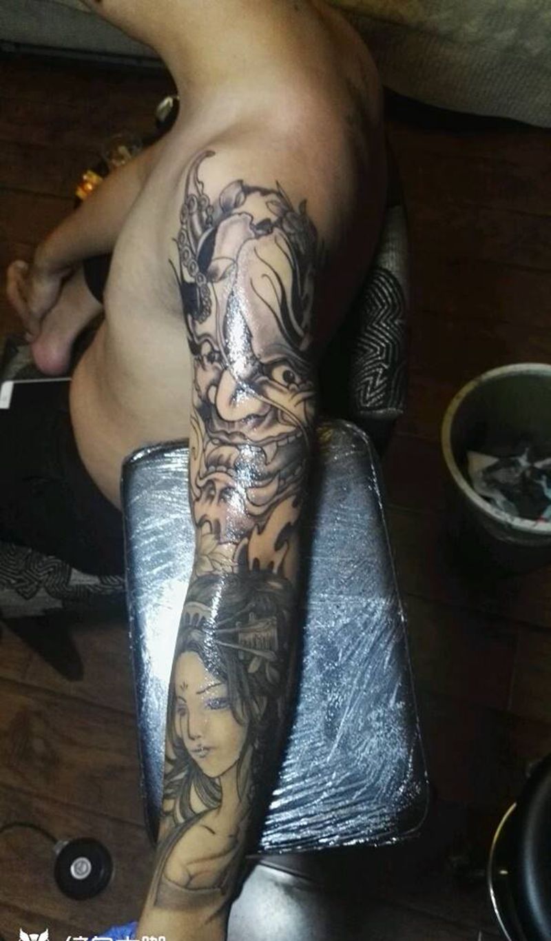 般若艺妓！纹身图片_手臂传统人物成品纹身图案