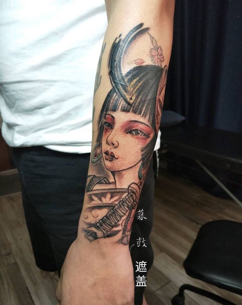 艺伎遮盖纹身图片_手臂新传统遮盖纹身图案
