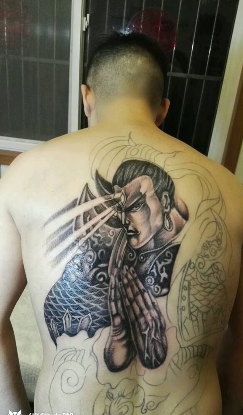 杨戬旧图上色！继续走起纹身图片_背部传统人物鬼神成品纹身图案