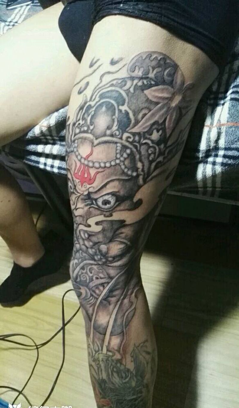 象神大腿纹身图片_腿部传统动物鬼神成品纹身图案