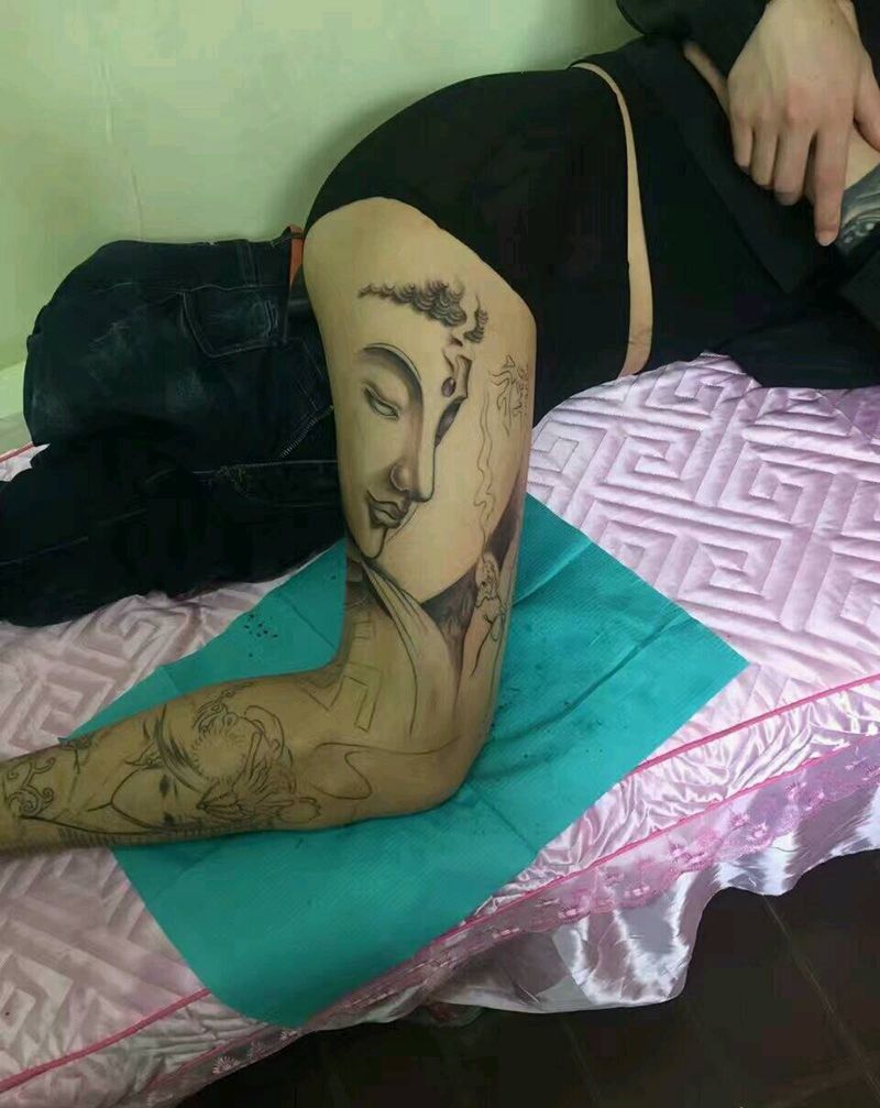 花腿佛未完纹身图片