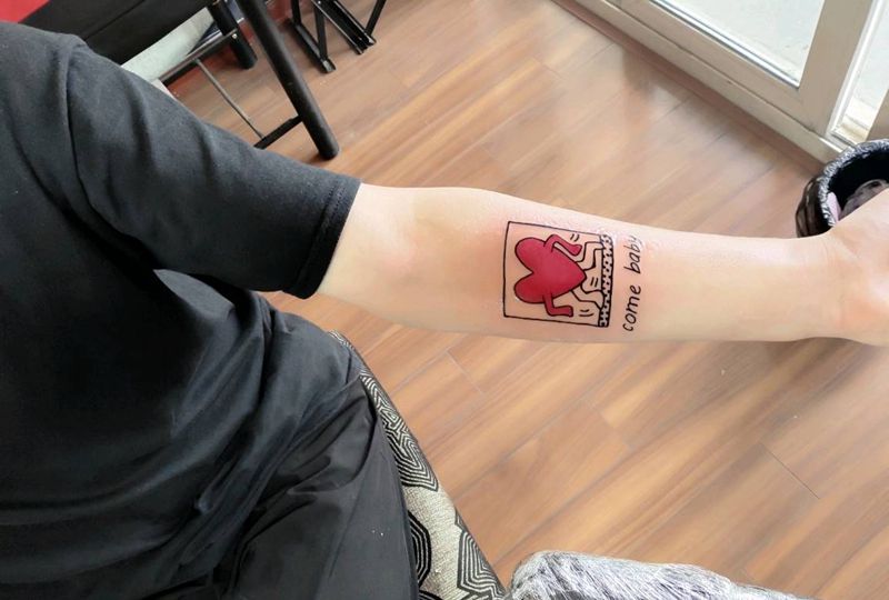 桃心纹身图片_手臂New School纹身图案