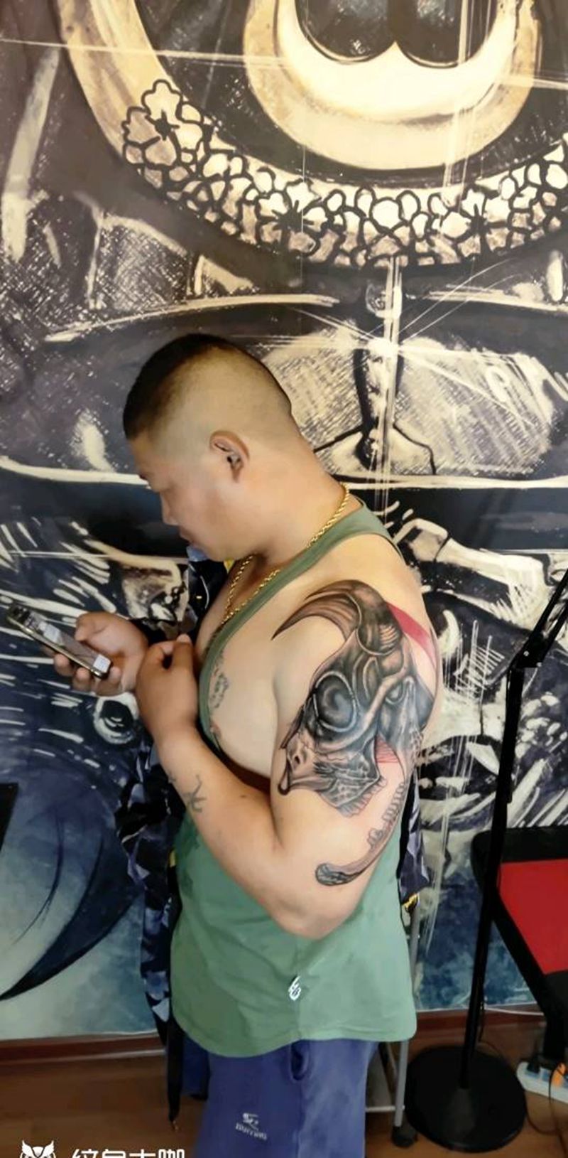 1499遮盖旧纹身纹身图片_手臂欧美写实纹身图案