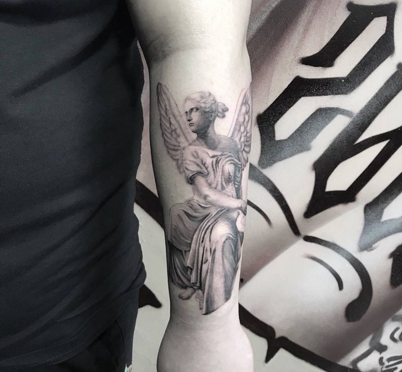 天使雕像纹身图片
