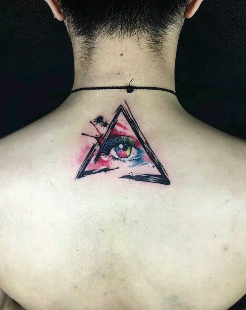 上帝之眼纹身图片