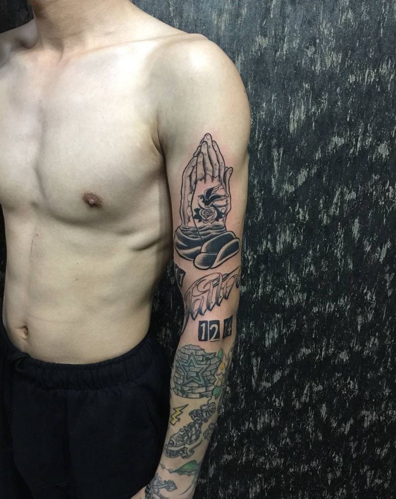 添加花臂纹身图片