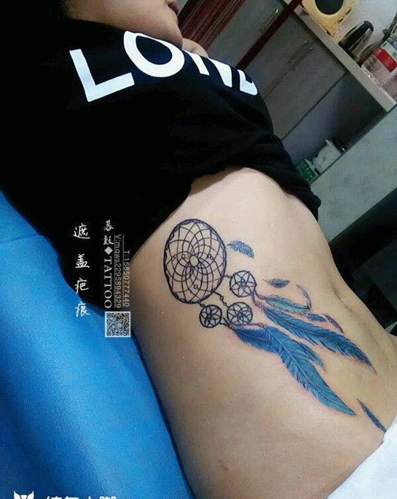 美女的捕梦网(盖疤痕)纹身图片_腰部清新原创成品纹身图案