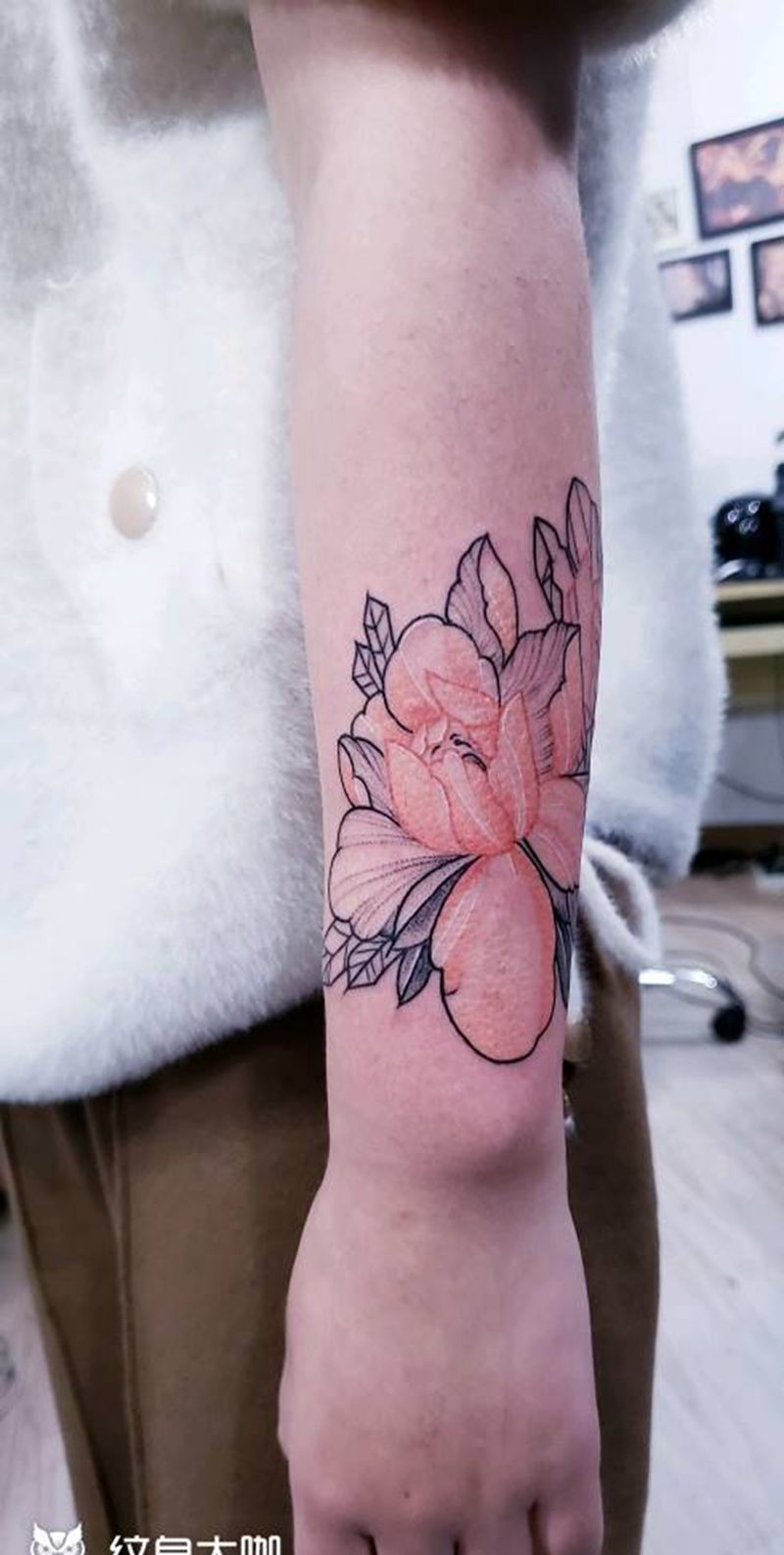 素花纹身图片_手臂纹身图案