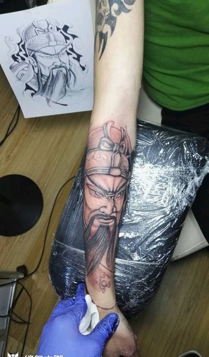 关公小臂纹身图片_手臂纹身图案