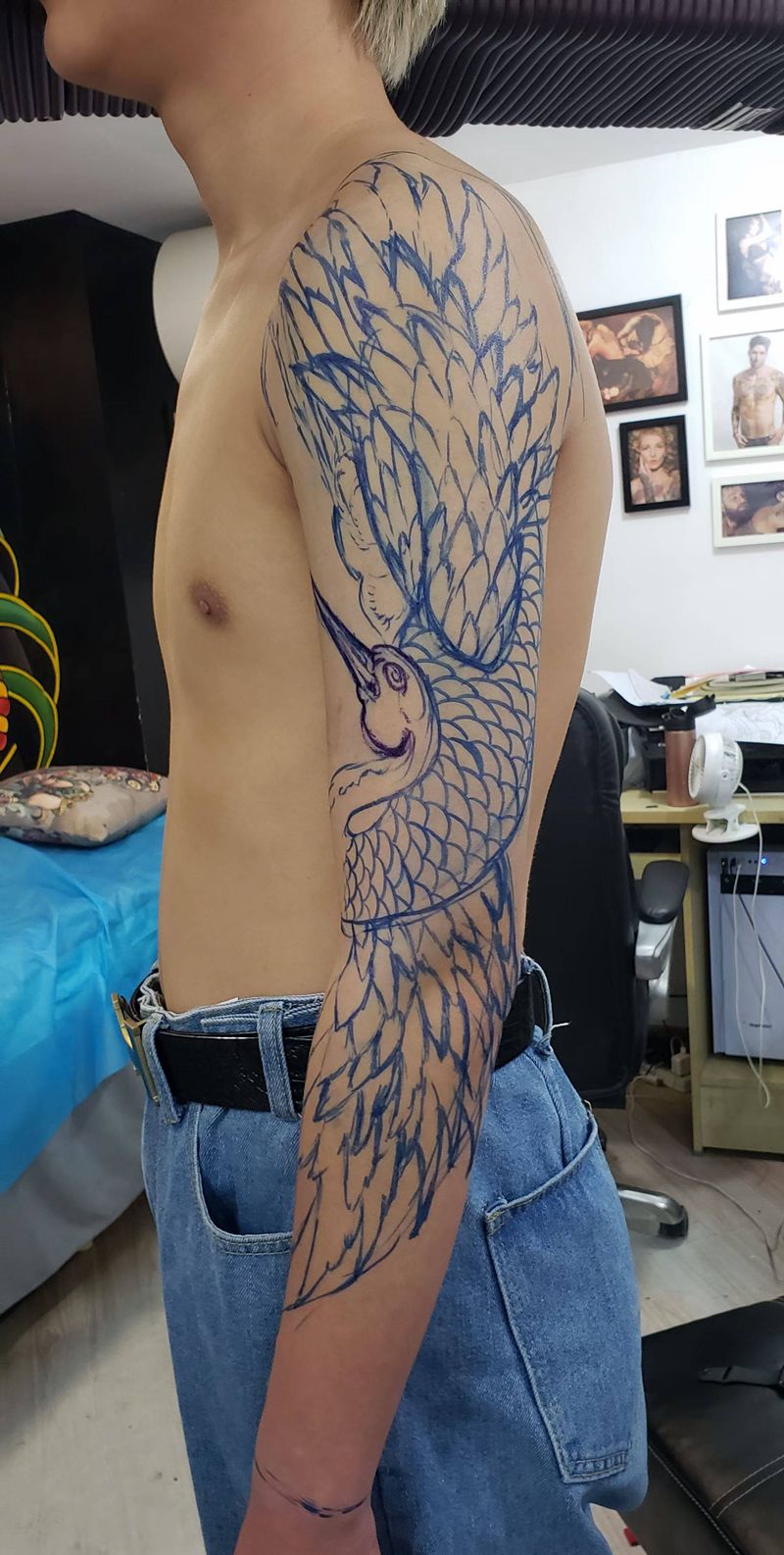 传统鹤花臂纹身图片_手臂老传统鹤花臂纹身图案