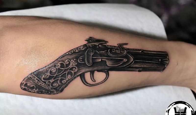 火枪纹身图片