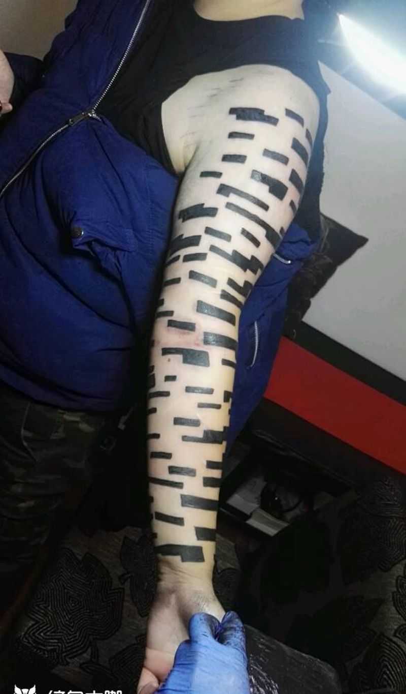 欧美范纹身图片_手臂欧美几何字符图腾原创成品纹身图案