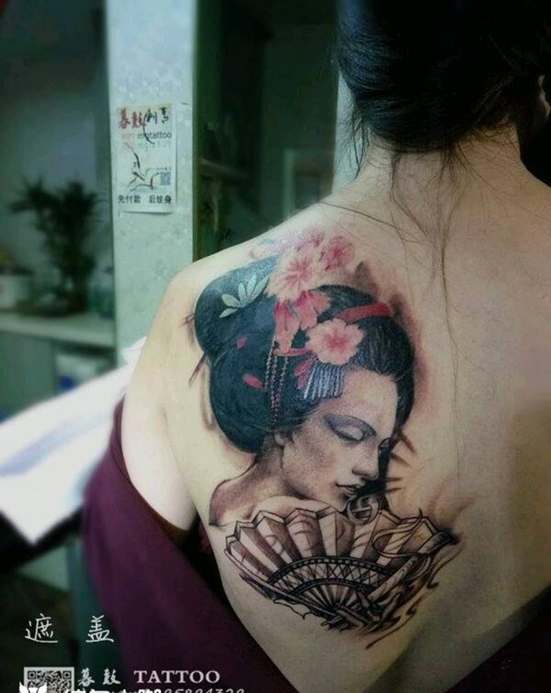 遮盖<美女D艺妓>纹身图片_背部传统人物原创成品纹身图案