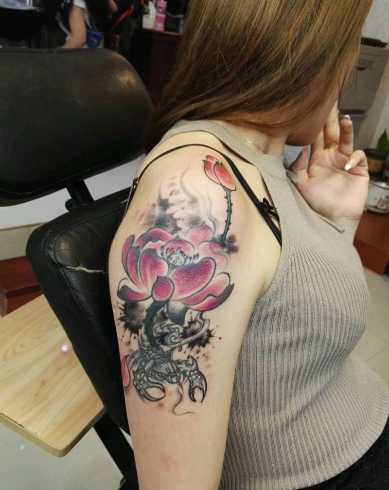 荷花修改添加纹身图片_手臂传统植物原创成品纹身图案