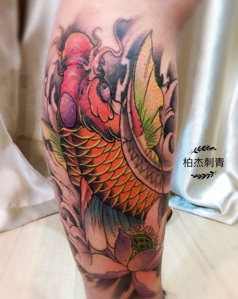 锦鲤纹身图片_腿部老传统新传统纹身图案