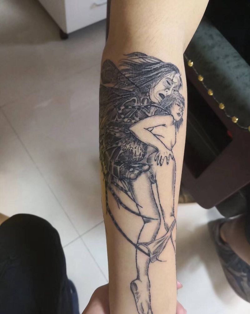 表达灵魂深处纹身图片_手臂欧美写实色情写实南京纹身图案