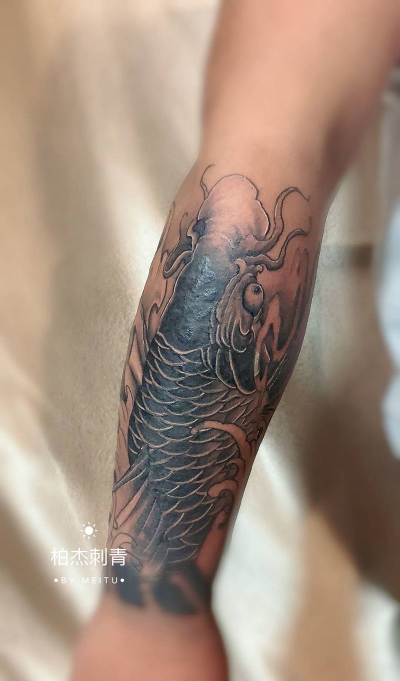 遮盖老式疤痕纹身纹身图片_手臂新传统纹身图案
