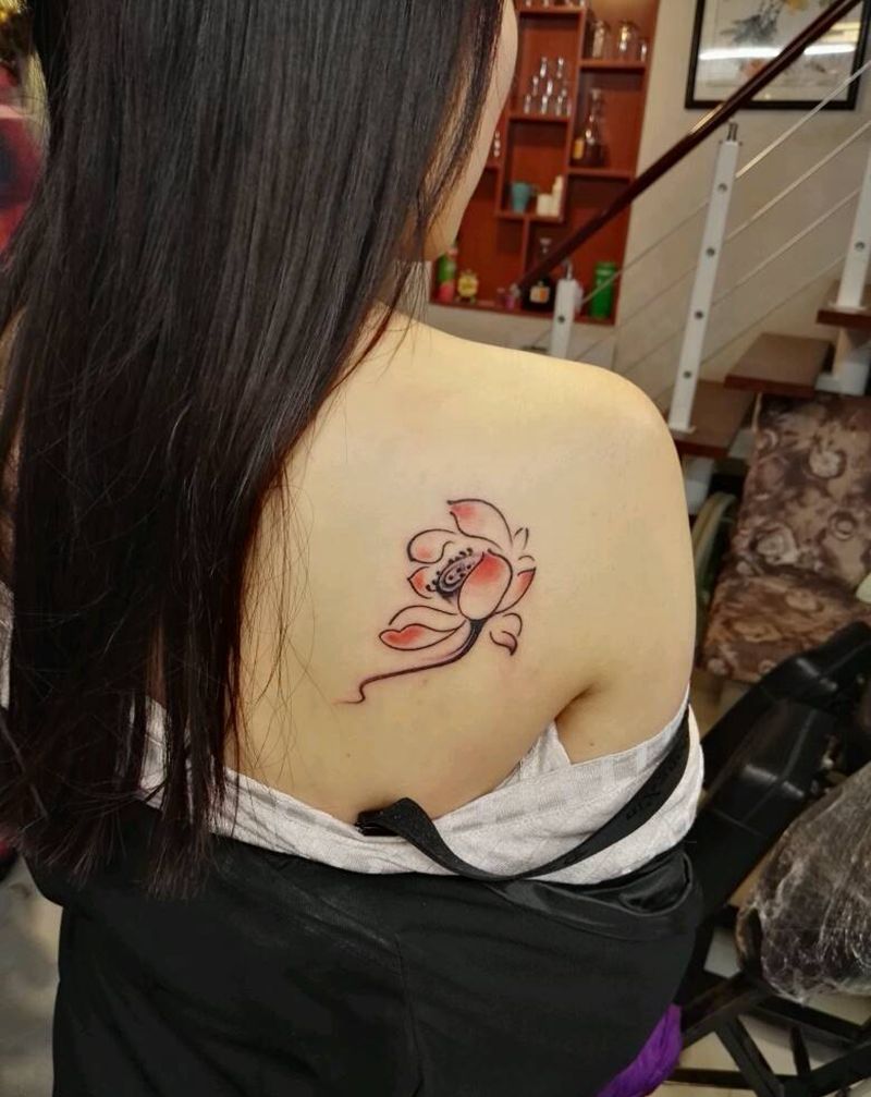 荷花纹身图片_背部清新植物原创成品纹身图案