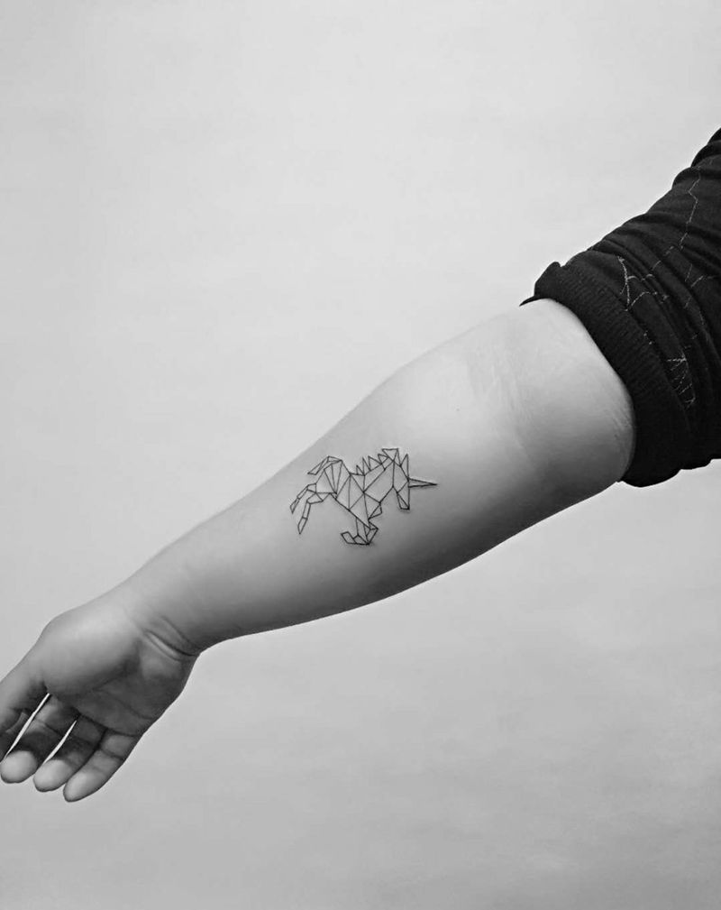 小清新纹身图片_成品手臂腿部清新几何字符纹身图案