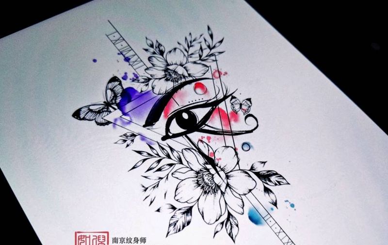 荷鲁斯之眼纹身图片_手臂纹身图案