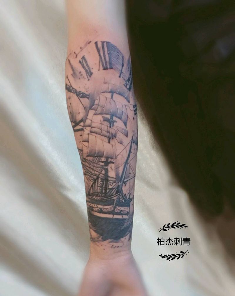 帆船纹身图片_手臂欧美写实纹身图案