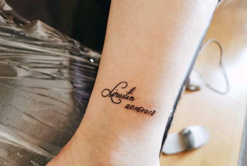 小图纹身图片_几何纹身图案