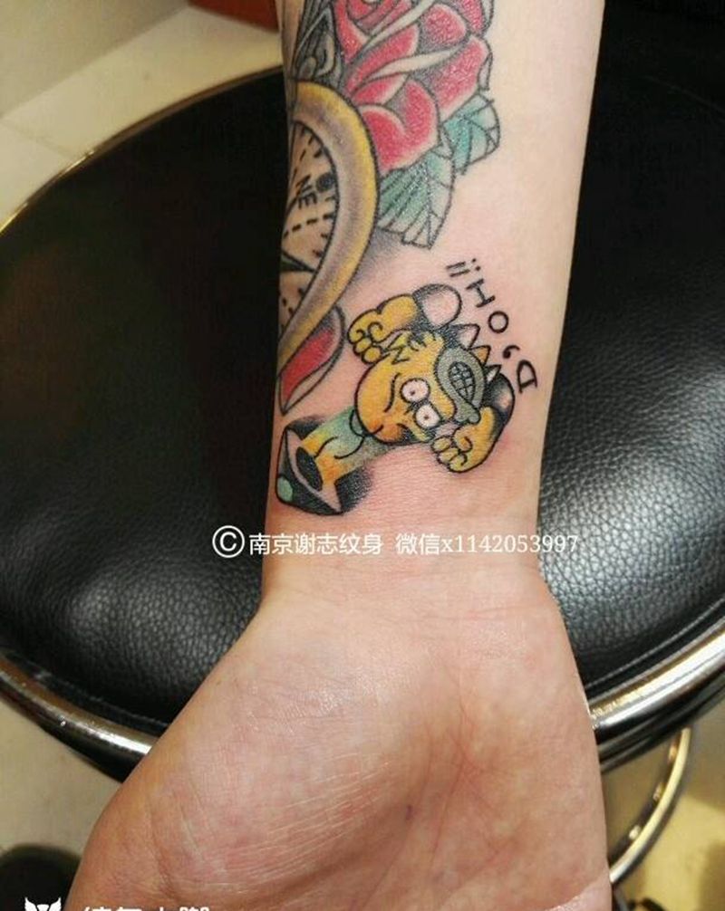 小玩意纹身图片_手臂清新原创成品纹身图案