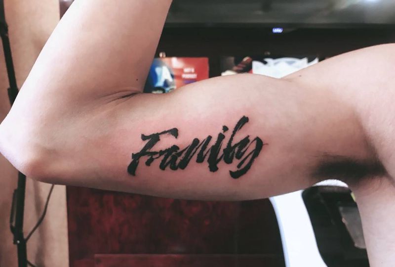 家庭纹身图片_成品手臂清新字符纹身图案