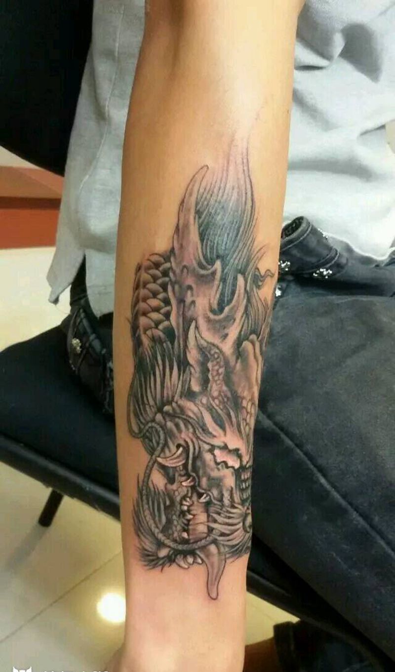 龙头纹身图片_手臂传统原创成品纹身图案