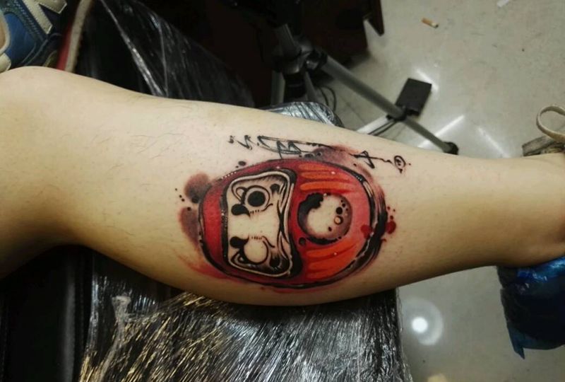 水墨达摩纹身图片_腿部传统人物宗教原创成品纹身图案