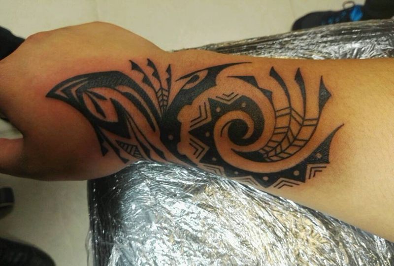 图腾纹身图片_手部传统图腾成品纹身图案