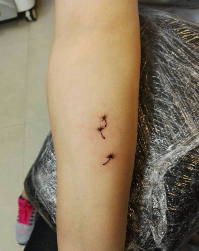 蒲公英纹身图片_腿部清新植物原创成品纹身图案