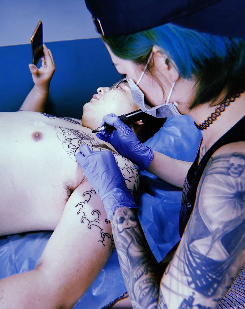 遮盖纹身图片_胸部手臂纹身图案