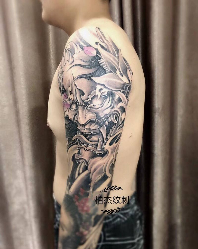 大臂般若纹身图片