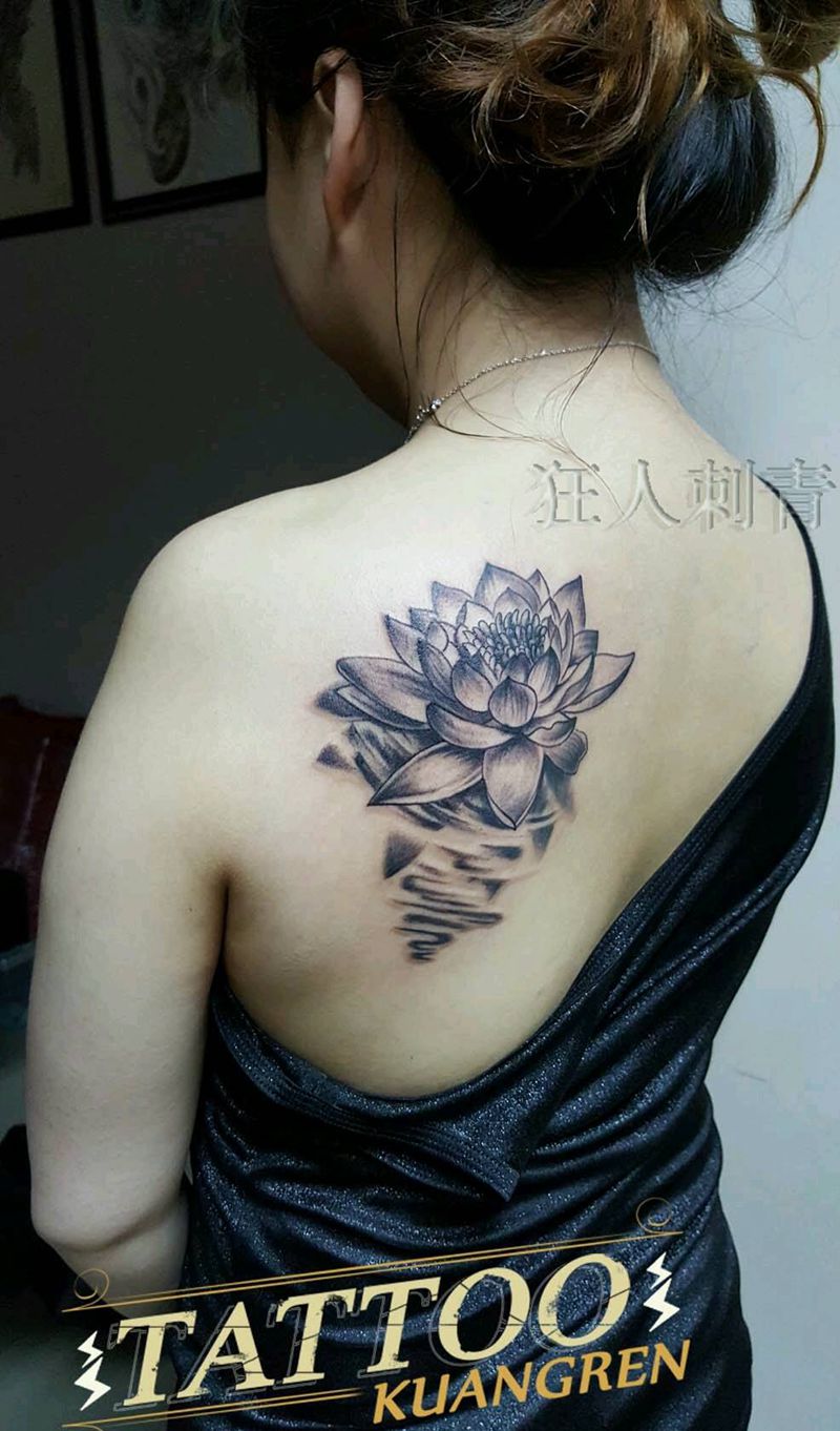 小图也美纹身图片