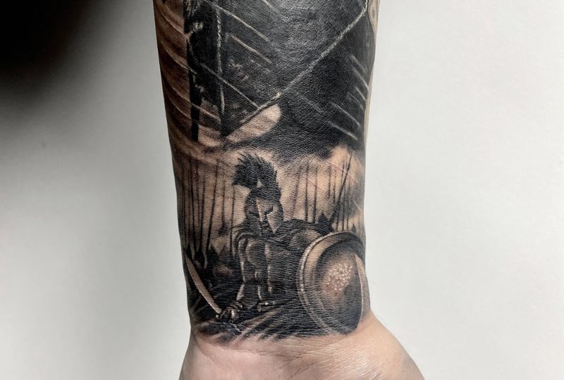 斯巴达纹身图片_手臂欧美写实遮盖纹身图案