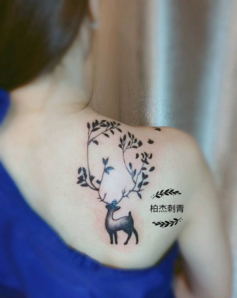 鹿纹身图片_背部图腾New School纹身图案