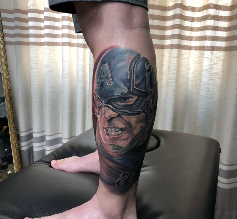 美国队长纹身图片_腿部欧美写实纹身图案